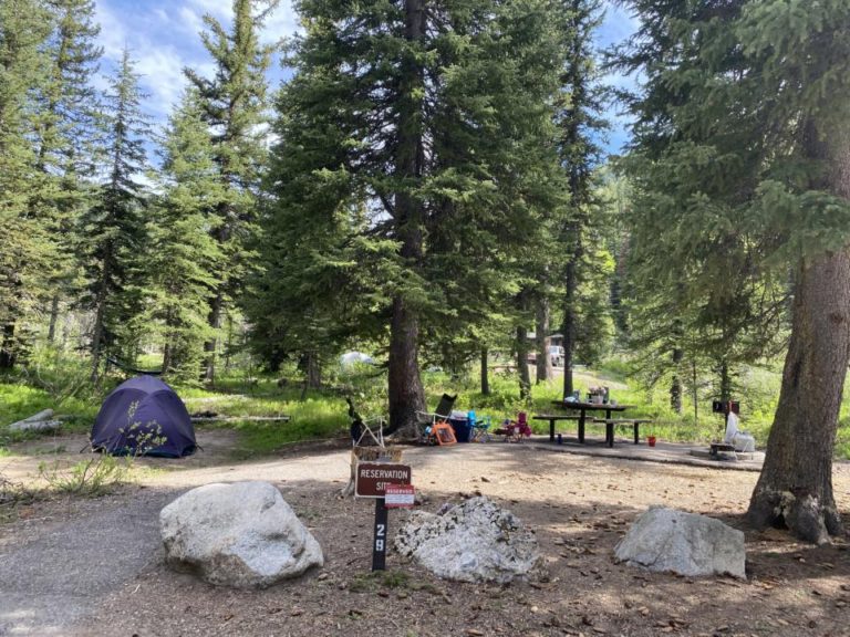 How To Find Showers On The Road tworoamingsouls