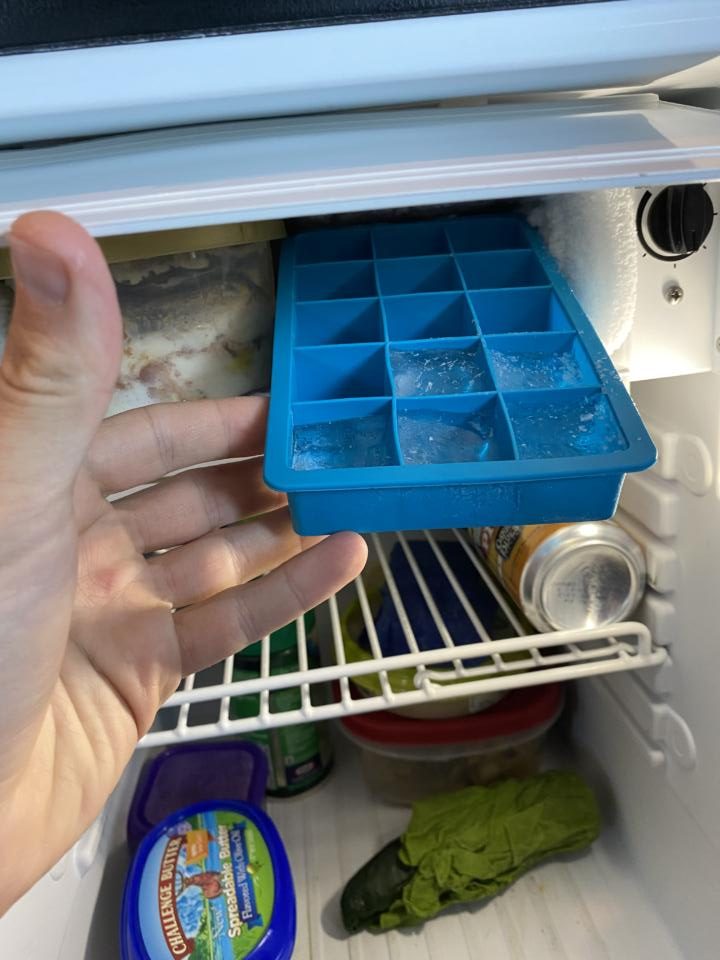 Silcone ice cube tray