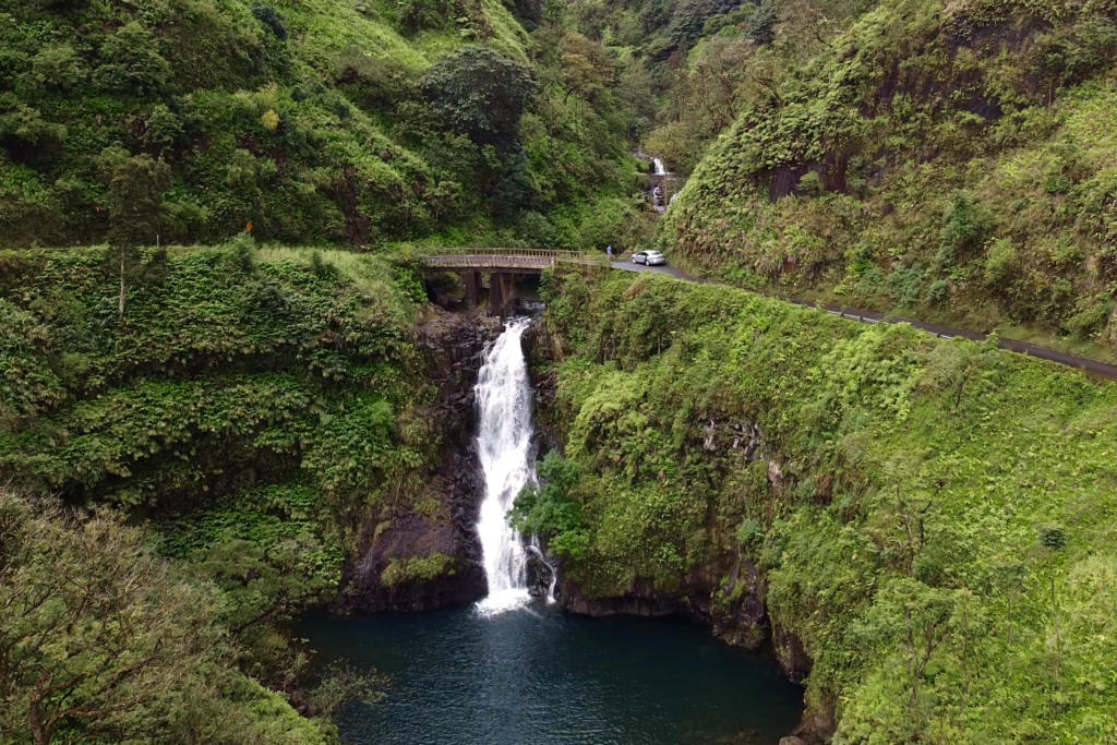 An arial drone photo of Makapipi Falls.