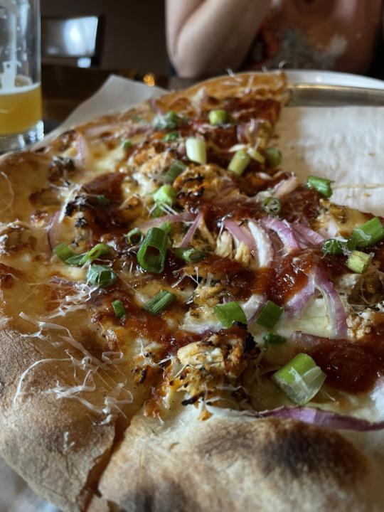 the BBQ Chicken Pizza from Blewett Brewing Company