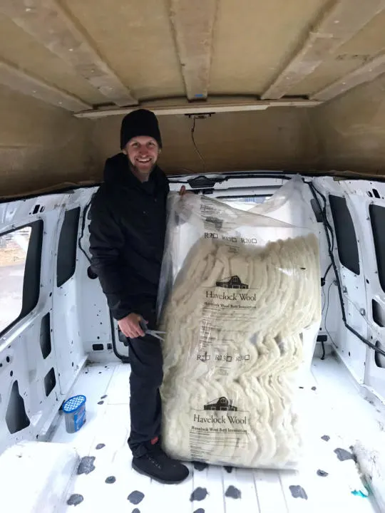 Using Havelock Sheeps Wool for insulating a camperva