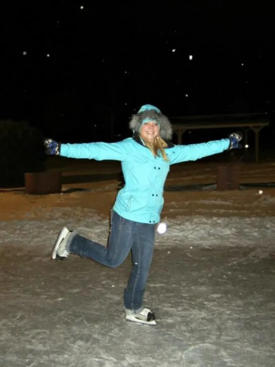 One of best things to do in Minocqua is Ice Skating At Torpy Park
