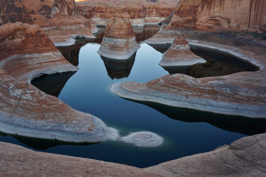 Reflection Canyon from the rim