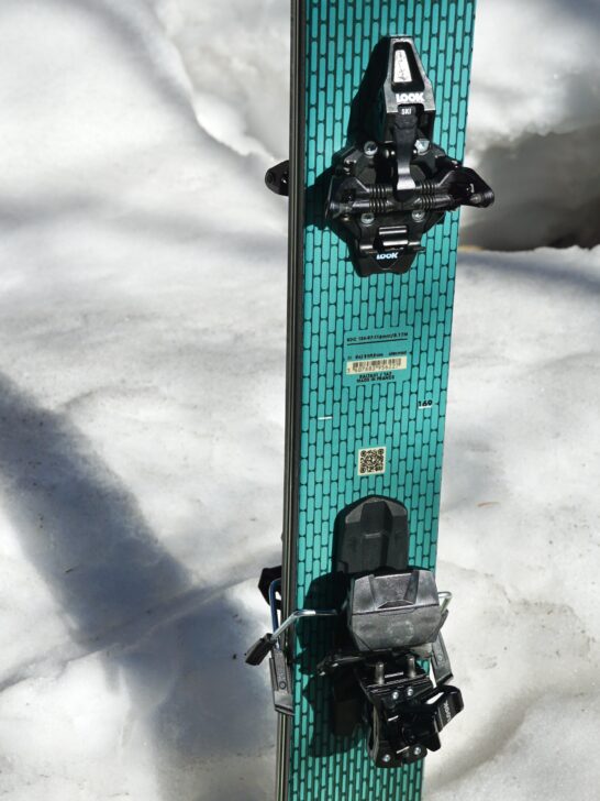 Ski touring tech bindings